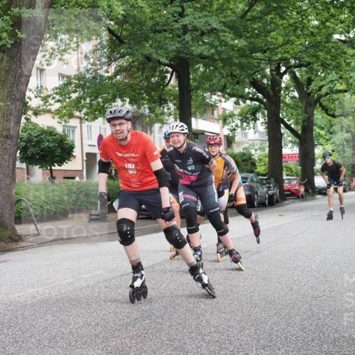 30.06.2024 - hella hamburg halbmarathon KatJ http://msf.ph/oto/6622381 30.06.2024 09:08:21 Laufen KM 15 25 meine-sportfotos.de