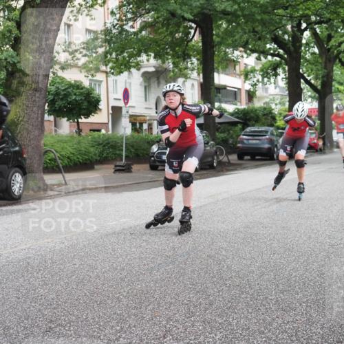 30.06.2024 - hella hamburg halbmarathon KatJ http://msf.ph/oto/6622547 30.06.2024 09:08:32 Laufen KM 15  meine-sportfotos.de