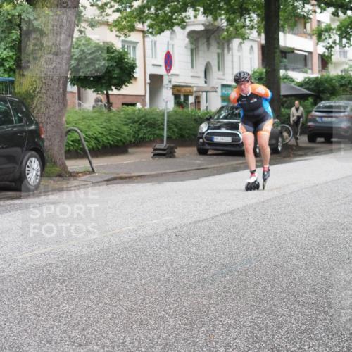 30.06.2024 - hella hamburg halbmarathon KatJ http://msf.ph/oto/6622695 30.06.2024 09:09:15 Laufen KM 15  meine-sportfotos.de