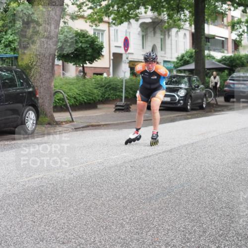 30.06.2024 - hella hamburg halbmarathon KatJ http://msf.ph/oto/6622709 30.06.2024 09:09:16 Laufen KM 15  meine-sportfotos.de