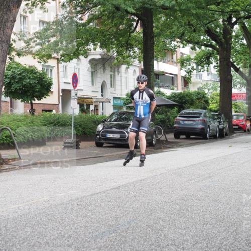 30.06.2024 - hella hamburg halbmarathon KatJ http://msf.ph/oto/6622817 30.06.2024 09:09:56 Laufen KM 15 103, 00, 600 meine-sportfotos.de