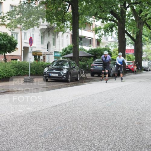 30.06.2024 - hella hamburg halbmarathon KatJ http://msf.ph/oto/6622861 30.06.2024 09:10:24 Laufen KM 15 103 meine-sportfotos.de