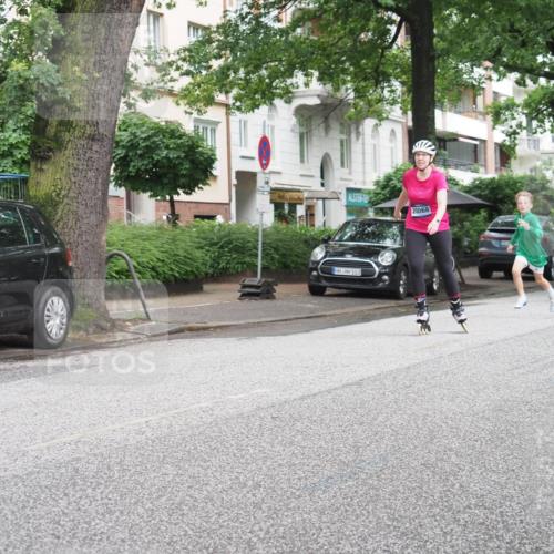 30.06.2024 - hella hamburg halbmarathon KatJ http://msf.ph/oto/6622925 30.06.2024 09:10:35 Laufen KM 15 103, 20068 meine-sportfotos.de