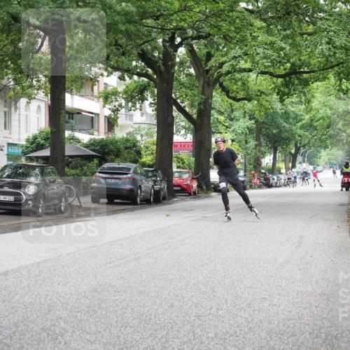 30.06.2024 - hella hamburg halbmarathon KatJ http://msf.ph/oto/6622982 30.06.2024 09:11:21 Laufen KM 15 103, 600 meine-sportfotos.de