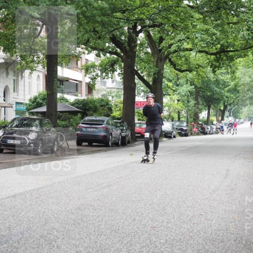 30.06.2024 - hella hamburg halbmarathon KatJ http://msf.ph/oto/6622988 30.06.2024 09:11:21 Laufen KM 15 103, 00, 600 meine-sportfotos.de