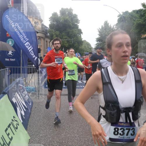 30.06.2024 - hella hamburg halbmarathon Lena Gebhardt http://msf.ph/oto/6676298 30.06.2024 11:44:49 Ziel 771, 796, 1314, 2039, 2884, 2929, 3664, 3665, 4212, 4298, 4883, 5723, 5838, 6168, 6341, 6503, 6771, 7203, 7486, 7687, 7688, 8254, 8373, 8420, 8549, 9128, 9136, 9526, 9542, 9913, 10832, 11327, 11652, 11666, 11775, 11828, 11835, 12092 meine-sportfotos.de