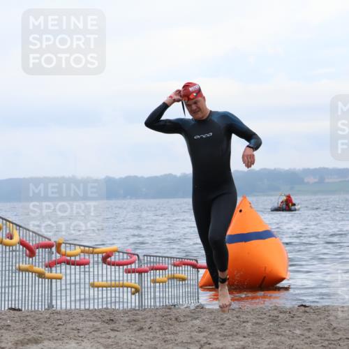 04.08.2024 - OstseeMan Strokosch-Dieckow http://msf.ph/oto/6676361 04.08.2024 07:43:26 Schwimmen 85 meine-sportfotos.de