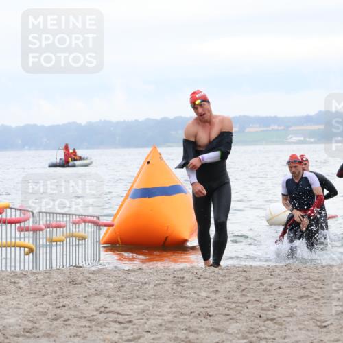 04.08.2024 - OstseeMan Strokosch-Dieckow http://msf.ph/oto/6676448 04.08.2024 07:50:32 Schwimmen 5, 26, 72, 83, 116, 120, 141, 161 meine-sportfotos.de