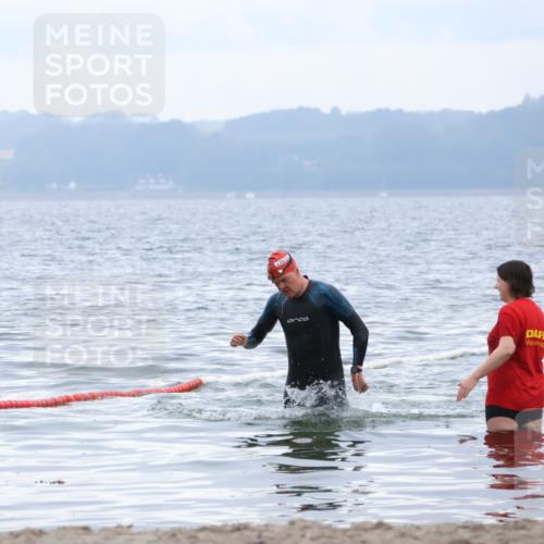04.08.2024 - OstseeMan Strokosch-Dieckow http://msf.ph/oto/6676641 04.08.2024 07:43:16 Schwimmen 85 meine-sportfotos.de
