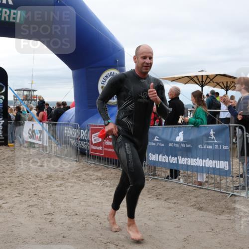 04.08.2024 - OstseeMan Michael Strokosch http://msf.ph/oto/6676663 04.08.2024 07:50:12 Schwimmen 60, 131 meine-sportfotos.de