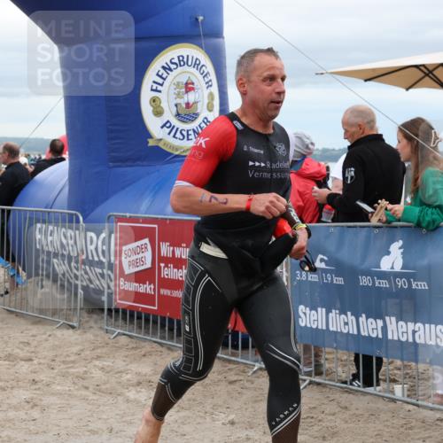 04.08.2024 - OstseeMan Michael Strokosch http://msf.ph/oto/6676937 04.08.2024 07:54:11 Schwimmen 75 meine-sportfotos.de