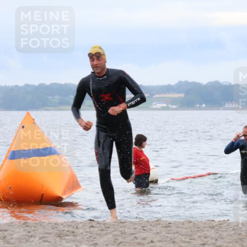 04.08.2024 - OstseeMan Strokosch-Dieckow http://msf.ph/oto/6676992 04.08.2024 07:52:55 Schwimmen 66, 90, 94, 135, 135, 154, 1127, 1128, 1133, 1136 meine-sportfotos.de