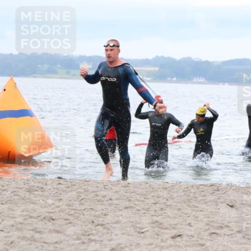 04.08.2024 - OstseeMan Strokosch-Dieckow http://msf.ph/oto/6677006 04.08.2024 07:53:01 Schwimmen 66, 88, 88, 90, 94, 135, 135, 1127, 1128, 1133, 1136 meine-sportfotos.de