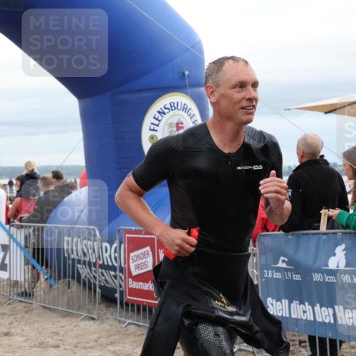 04.08.2024 - OstseeMan Michael Strokosch http://msf.ph/oto/6677034 04.08.2024 07:55:35 Schwimmen 84, 1100 meine-sportfotos.de
