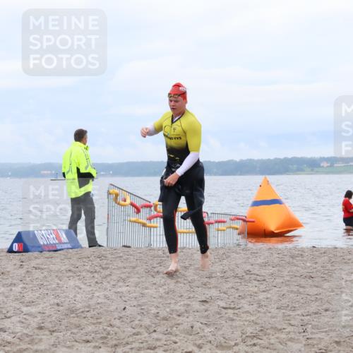 04.08.2024 - OstseeMan Strokosch-Dieckow http://msf.ph/oto/6677037 04.08.2024 07:53:15 Schwimmen 66, 88, 88, 1136 meine-sportfotos.de