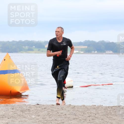04.08.2024 - OstseeMan Strokosch-Dieckow http://msf.ph/oto/6677081 04.08.2024 07:55:11 Schwimmen 84, 1100 meine-sportfotos.de