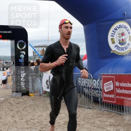 04.08.2024 - OstseeMan Michael Strokosch http://msf.ph/oto/6677137 04.08.2024 07:56:58 Schwimmen 76, 107, 119, 1109 meine-sportfotos.de