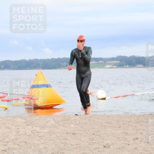 04.08.2024 - OstseeMan Strokosch-Dieckow http://msf.ph/oto/6677167 04.08.2024 07:58:22 Schwimmen 2, 2 meine-sportfotos.de