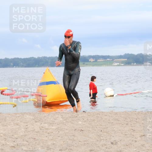 04.08.2024 - OstseeMan Strokosch-Dieckow http://msf.ph/oto/6677169 04.08.2024 07:58:23 Schwimmen 2, 2 meine-sportfotos.de