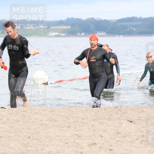 04.08.2024 - OstseeMan Strokosch-Dieckow http://msf.ph/oto/6677178 04.08.2024 07:58:35 Schwimmen 2, 2, 31, 32, 32, 194, 194 meine-sportfotos.de