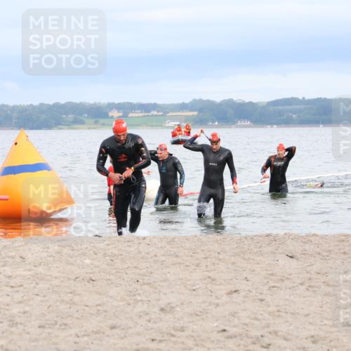 04.08.2024 - OstseeMan Strokosch-Dieckow http://msf.ph/oto/6677200 04.08.2024 07:59:39 Schwimmen 127, 128 meine-sportfotos.de