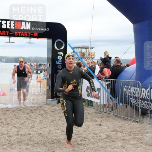 04.08.2024 - OstseeMan Michael Strokosch http://msf.ph/oto/6677267 04.08.2024 07:57:39 Schwimmen 80, 165, 1121, 1130, 1135 meine-sportfotos.de