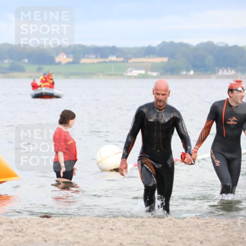 04.08.2024 - OstseeMan Strokosch-Dieckow http://msf.ph/oto/6677270 04.08.2024 08:01:20 Schwimmen 54, 140, 140, 145, 179 meine-sportfotos.de