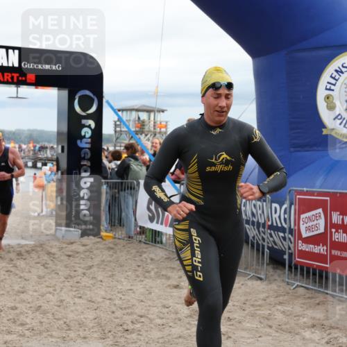 04.08.2024 - OstseeMan Michael Strokosch http://msf.ph/oto/6677273 04.08.2024 07:57:40 Schwimmen 80, 1121, 1130, 1135 meine-sportfotos.de