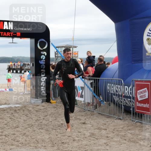 04.08.2024 - OstseeMan Michael Strokosch http://msf.ph/oto/6677304 04.08.2024 07:57:51 Schwimmen 80, 80, 1130 meine-sportfotos.de