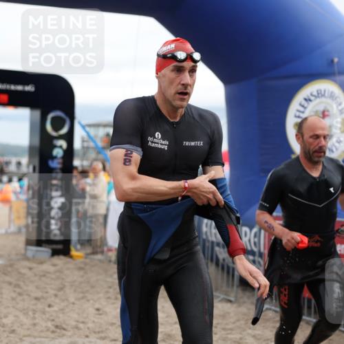 04.08.2024 - OstseeMan Michael Strokosch http://msf.ph/oto/6677543 04.08.2024 08:00:12 Schwimmen 127, 128, 148, 176, 1144 meine-sportfotos.de