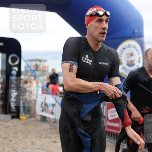 04.08.2024 - OstseeMan Michael Strokosch http://msf.ph/oto/6677545 04.08.2024 08:00:12 Schwimmen 127, 128, 148, 176, 1144 meine-sportfotos.de