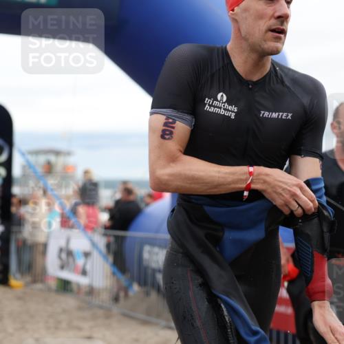 04.08.2024 - OstseeMan Michael Strokosch http://msf.ph/oto/6677548 04.08.2024 08:00:12 Schwimmen 127, 128, 148, 176, 1144 meine-sportfotos.de
