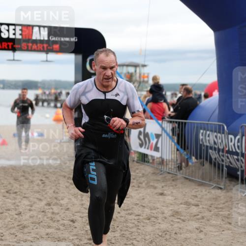 04.08.2024 - OstseeMan Michael Strokosch http://msf.ph/oto/6677578 04.08.2024 08:00:18 Schwimmen 127, 128, 148, 176, 1144 meine-sportfotos.de