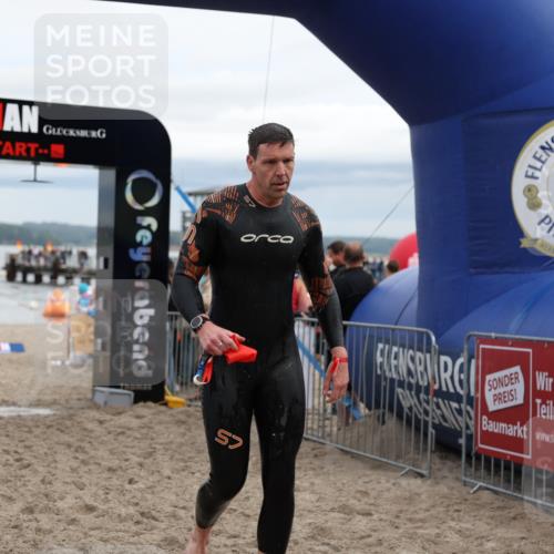 04.08.2024 - OstseeMan Michael Strokosch http://msf.ph/oto/6677601 04.08.2024 08:00:23 Schwimmen 148, 176, 1144 meine-sportfotos.de