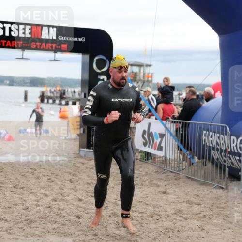 04.08.2024 - OstseeMan Michael Strokosch http://msf.ph/oto/6677643 04.08.2024 08:00:51 Schwimmen 30, 178, 1116 meine-sportfotos.de