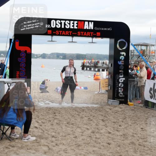 04.08.2024 - OstseeMan Michael Strokosch http://msf.ph/oto/6677653 04.08.2024 08:00:57 Schwimmen 30, 30, 1116 meine-sportfotos.de