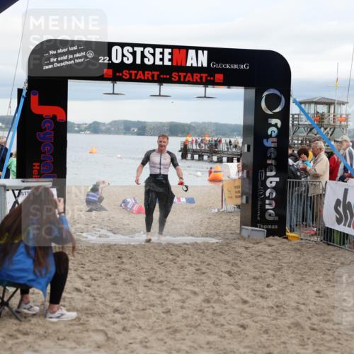 04.08.2024 - OstseeMan Michael Strokosch http://msf.ph/oto/6677655 04.08.2024 08:00:58 Schwimmen 30, 30, 1116 meine-sportfotos.de