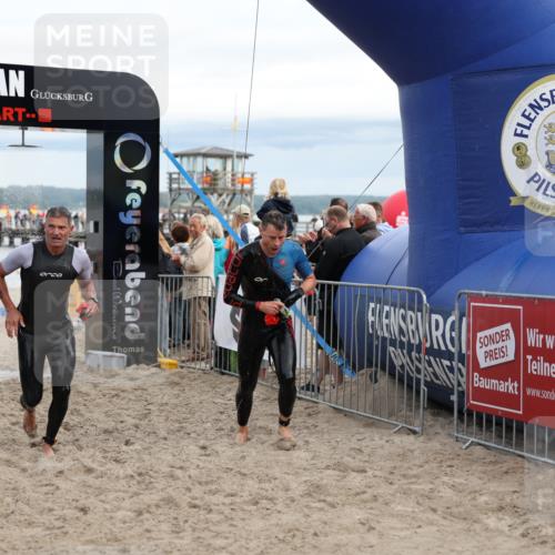 04.08.2024 - OstseeMan Michael Strokosch http://msf.ph/oto/6677754 04.08.2024 08:01:37 Schwimmen 54, 140, 140, 145 meine-sportfotos.de