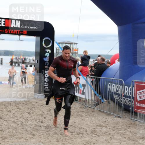 04.08.2024 - OstseeMan Michael Strokosch http://msf.ph/oto/6677825 04.08.2024 08:01:59 Schwimmen 111, 169, 179, 1119 meine-sportfotos.de