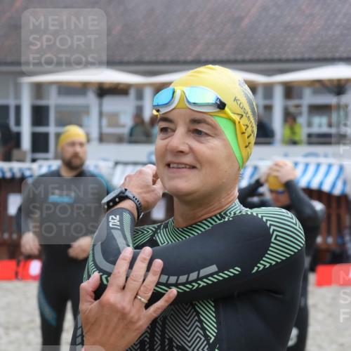 04.08.2024 - OstseeMan Strokosch-Dieckow http://msf.ph/oto/6680268 04.08.2024 06:50:22 Bevor dem Schwimmen  meine-sportfotos.de