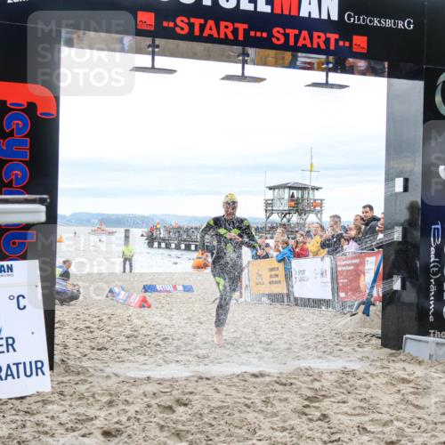 04.08.2024 - OstseeMan Strokosch-Dieckow http://msf.ph/oto/6681139 04.08.2024 07:47:56 Schwimmen 1122 meine-sportfotos.de