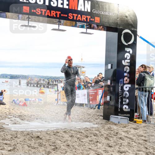 04.08.2024 - OstseeMan Strokosch-Dieckow http://msf.ph/oto/6681673 04.08.2024 07:58:43 Schwimmen 2 meine-sportfotos.de