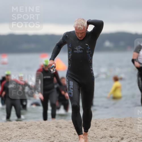 04.08.2024 - OstseeMan Michael Strokosch http://msf.ph/oto/6683160 04.08.2024 10:08:41 Schwimmen 532, 542, 598, 644, 652, 657, 665, 666, 710, 727 meine-sportfotos.de