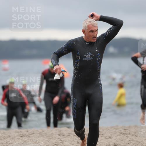 04.08.2024 - OstseeMan Michael Strokosch http://msf.ph/oto/6683162 04.08.2024 10:08:41 Schwimmen 532, 542, 598, 644, 652, 657, 665, 666, 710, 727 meine-sportfotos.de