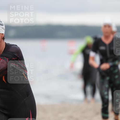 04.08.2024 - OstseeMan Michael Strokosch http://msf.ph/oto/6683606 04.08.2024 10:11:46 Schwimmen 465, 465, 595, 646, 655, 664, 688, 699, 712, 713, 725, 735, 747, 777, 779 meine-sportfotos.de
