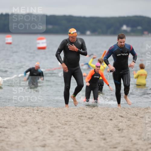 04.08.2024 - OstseeMan Michael Strokosch http://msf.ph/oto/6687601 04.08.2024 10:29:02 Schwimmen 834, 834, 1214, 1241 meine-sportfotos.de