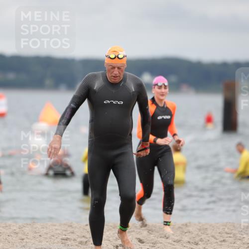 04.08.2024 - OstseeMan Michael Strokosch http://msf.ph/oto/6687652 04.08.2024 10:29:07 Schwimmen 819, 834, 834, 1214, 1241 meine-sportfotos.de