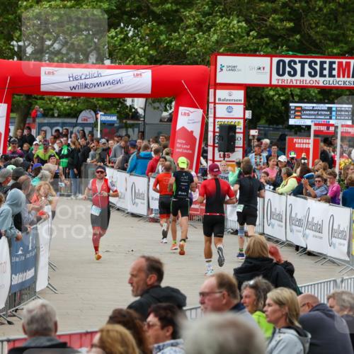 04.08.2024 - OstseeMan Michael Strokosch http://msf.ph/oto/6699575 04.08.2024 14:06:30 Laufen 31, 118, 151, 240, 267, 298, 438, 463, 531, 552, 576, 577, 618, 642, 657, 665, 679, 802, 976, 1139, 1158, 1176 meine-sportfotos.de
