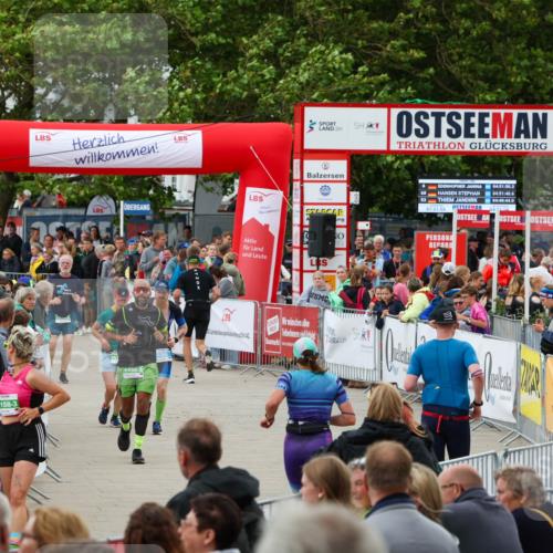 04.08.2024 - OstseeMan Michael Strokosch http://msf.ph/oto/6699648 04.08.2024 14:06:45 Laufen 151, 240, 298, 432, 438, 463, 507, 552, 556, 576, 642, 742, 937, 1139, 1158, 1176, 1196, 1258 meine-sportfotos.de