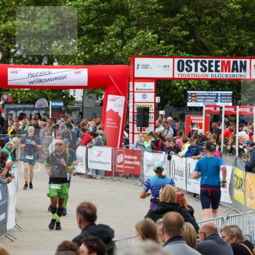 04.08.2024 - OstseeMan Michael Strokosch http://msf.ph/oto/6699654 04.08.2024 14:06:46 Laufen 151, 240, 298, 339, 432, 438, 463, 507, 552, 556, 576, 642, 742, 937, 1139, 1158, 1176, 1196, 1258 meine-sportfotos.de